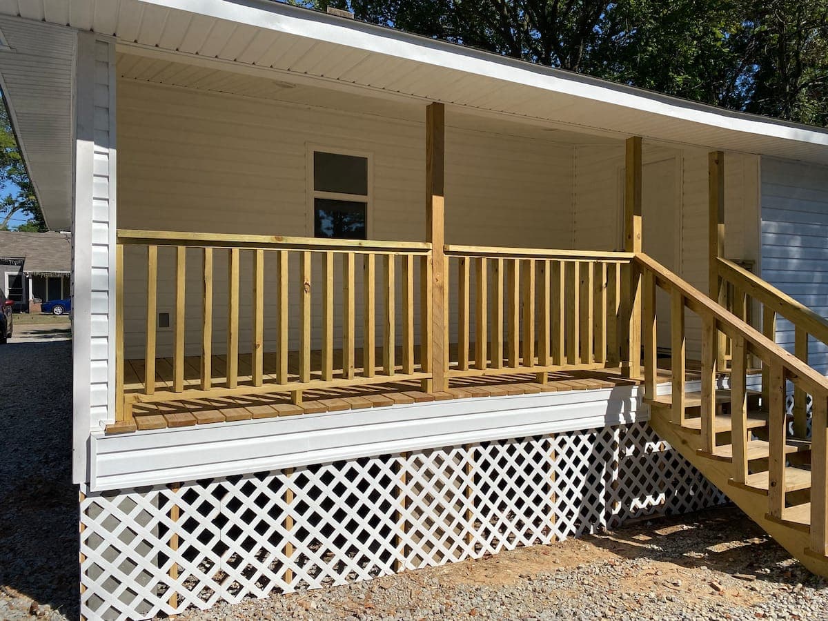Cozy home in heart of Dtwn Jboro