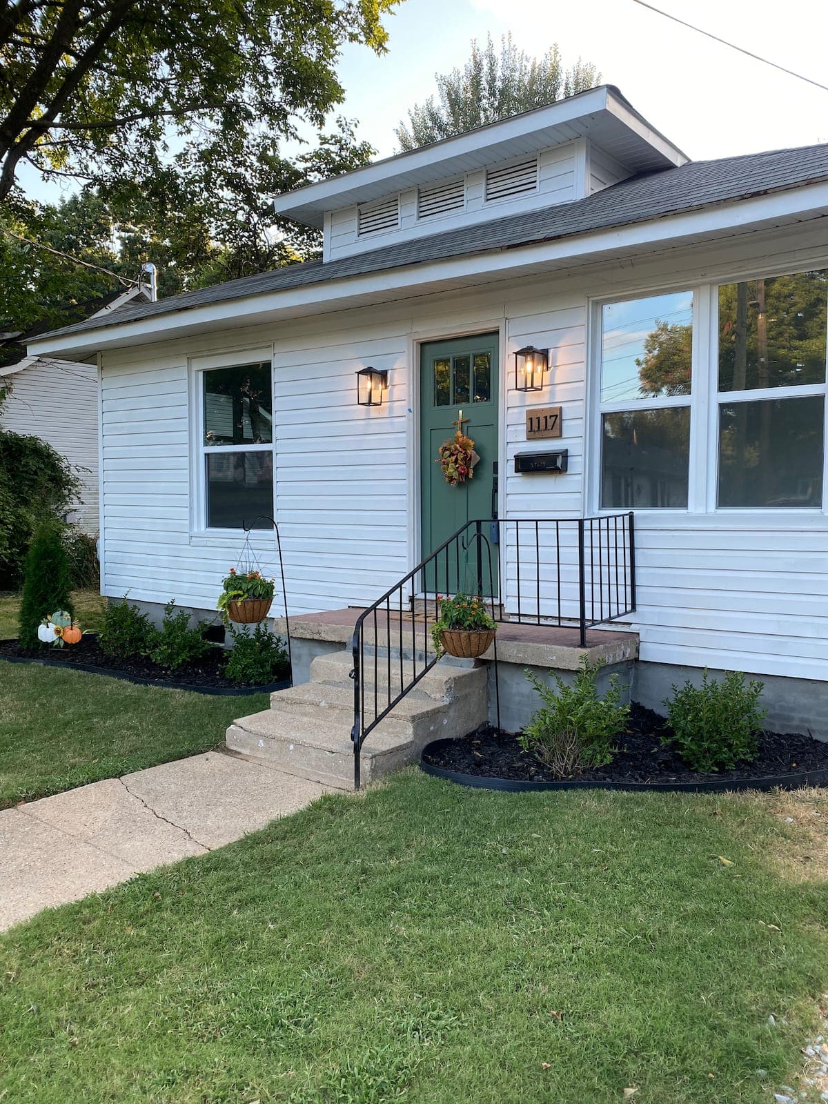 Cozy home in heart of Dtwn Jboro